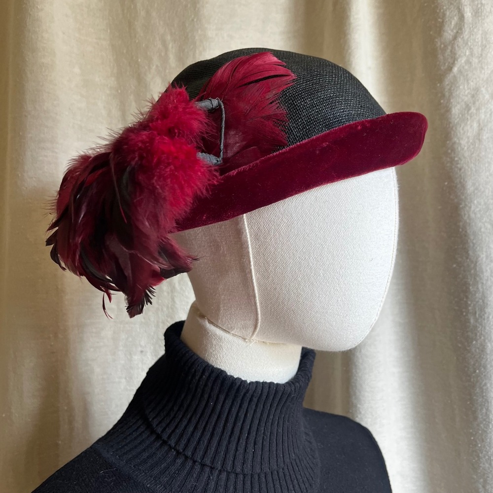 Vintage Burgundy Velvet Feather Cocktail‎ Hat Fascinator